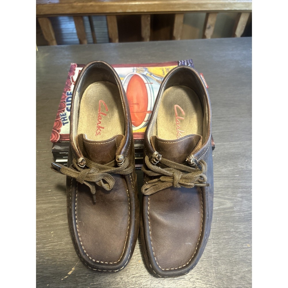 Clarks Wallabee Boots Chukka Low Beeswax Leather  Men Size 10 US Shoes CLEAN
